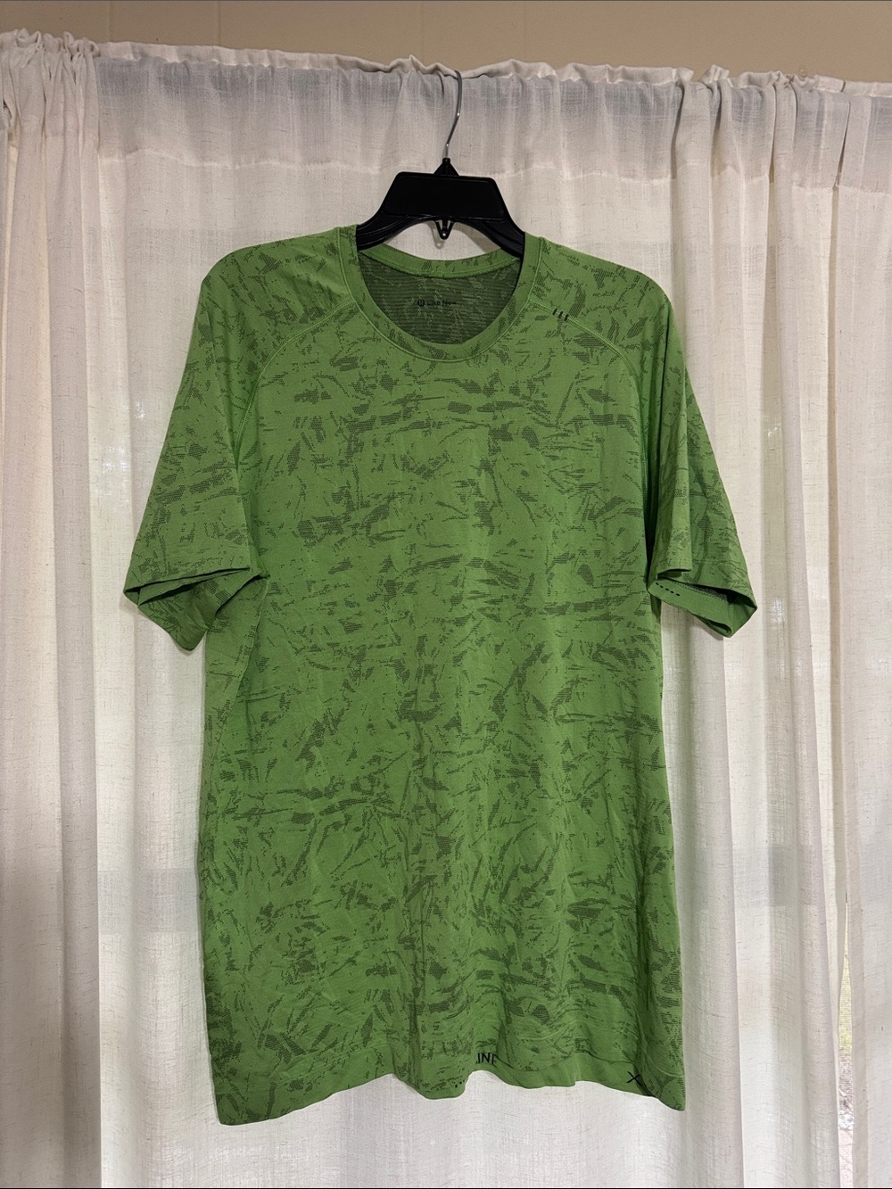 lululemon athletica Green Short-Sleeve Crewneck Tee